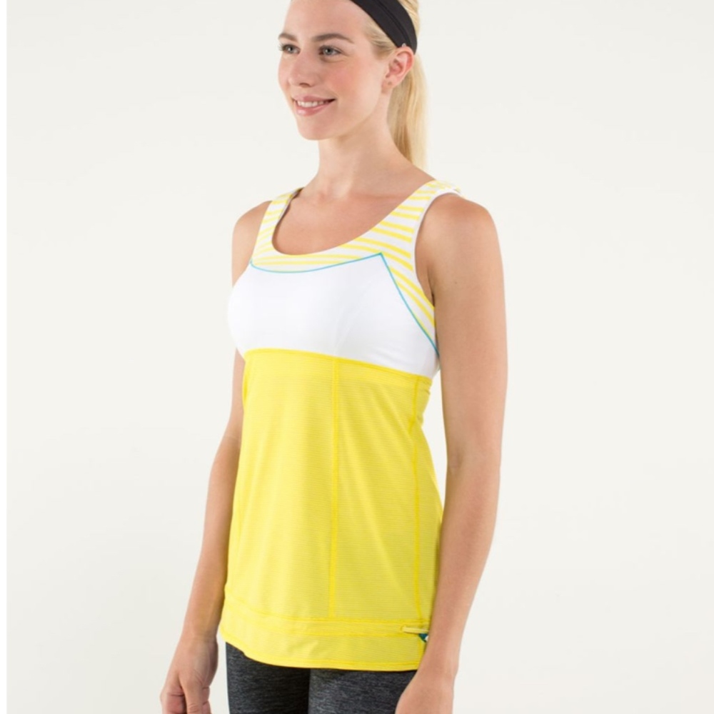 Lululemon Ta Ta Topper size 2